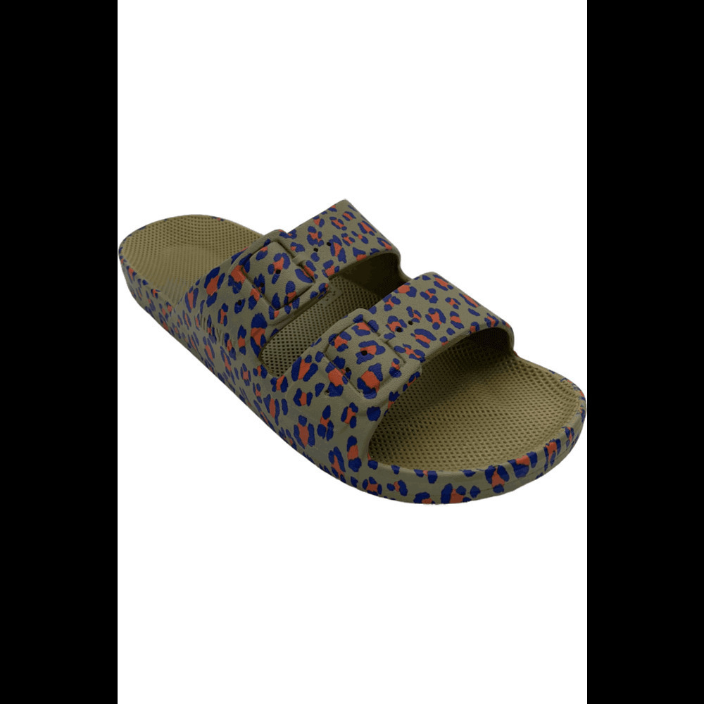 Freedom Moses Slide Sandals The Animals Khaki Cheetah - Medium